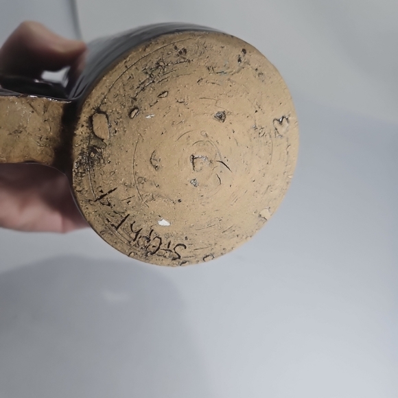 Signed Art Pottery Smiley Face Glazed Mug - Picture 6 of 8